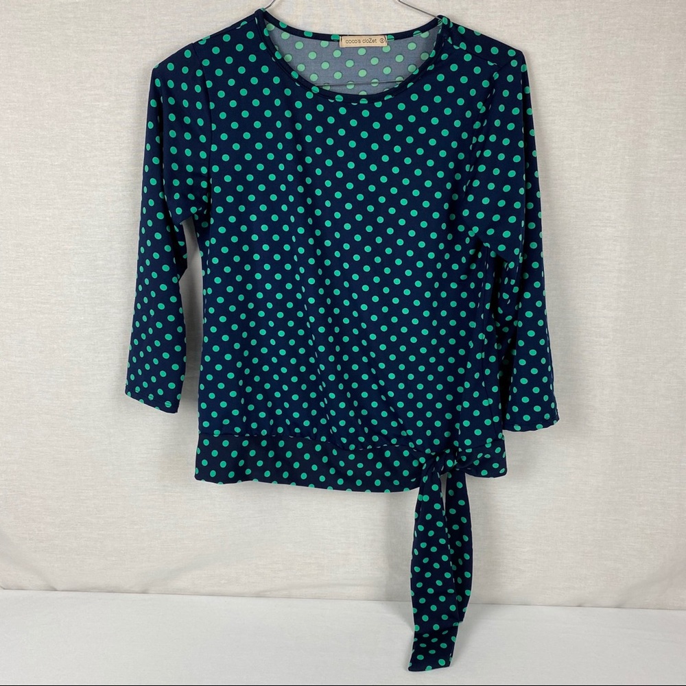 Coco’s CloZet Blue Green Polka Dot Top Blouse Size S